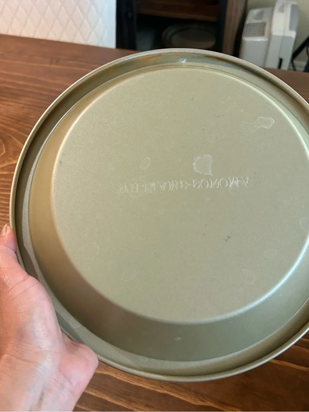 Williams Sonoma Goldtouch Round Cake Pan 9” Nonstick Baking Pan